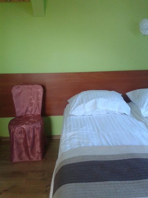Gosciniec Sloneczny Hotel Drzonkow Ruang foto