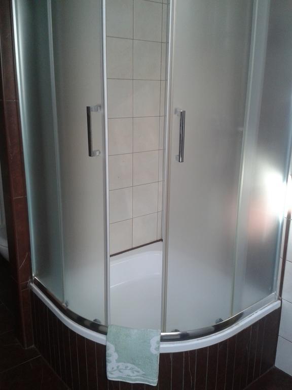 Gosciniec Sloneczny Hotel Drzonkow Bagian luar foto