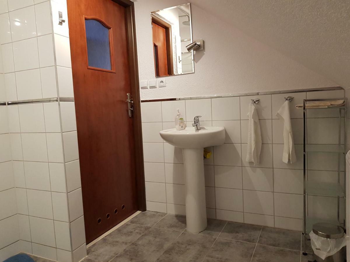 Gosciniec Sloneczny Hotel Drzonkow Bagian luar foto