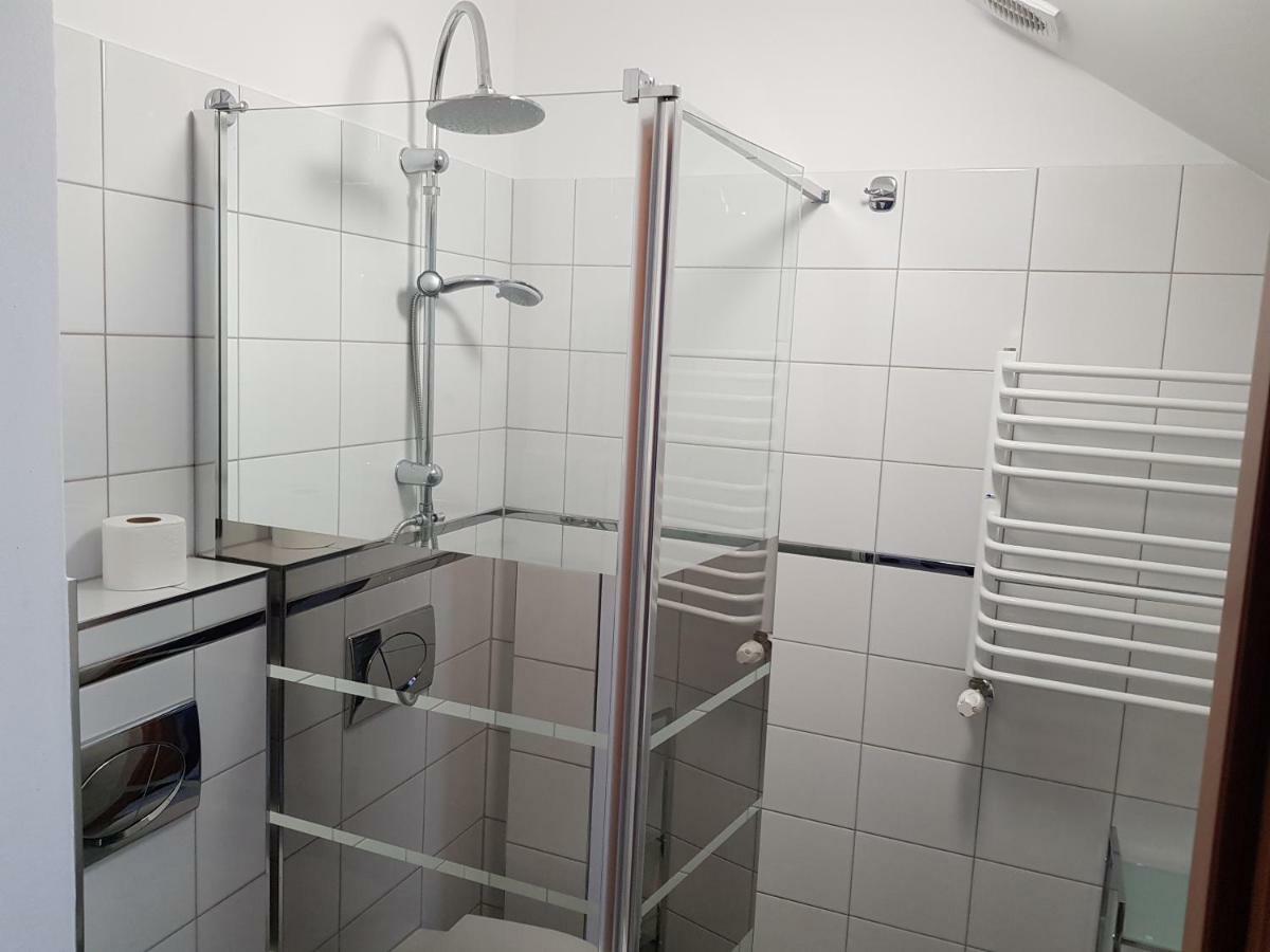 Gosciniec Sloneczny Hotel Drzonkow Bagian luar foto