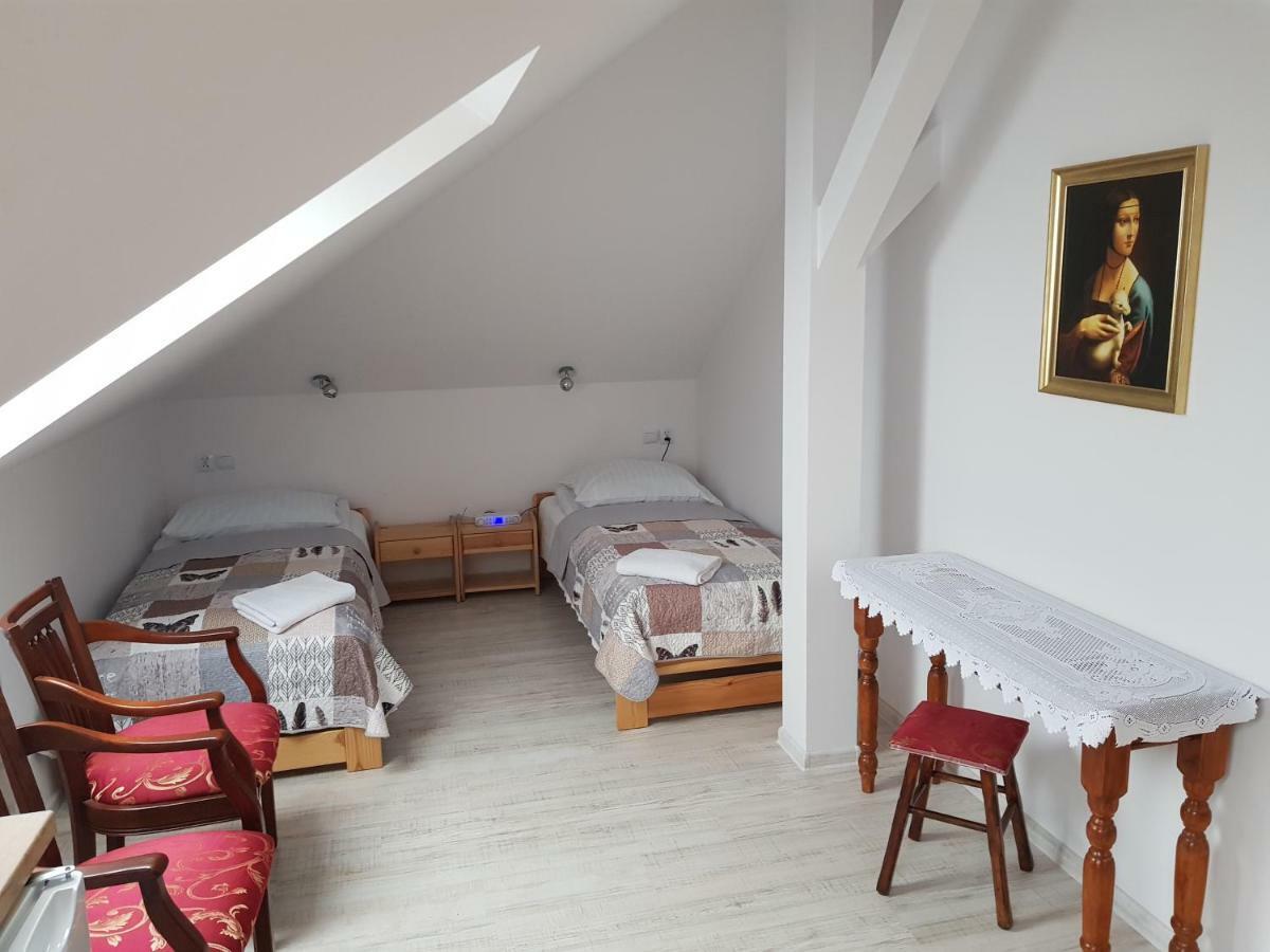 Gosciniec Sloneczny Hotel Drzonkow Bagian luar foto