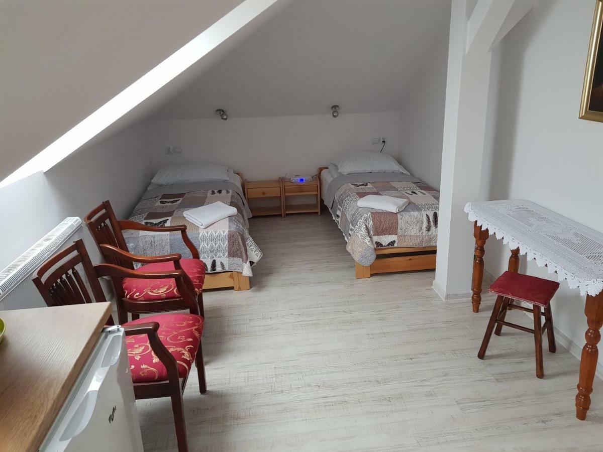 Gosciniec Sloneczny Hotel Drzonkow Bagian luar foto